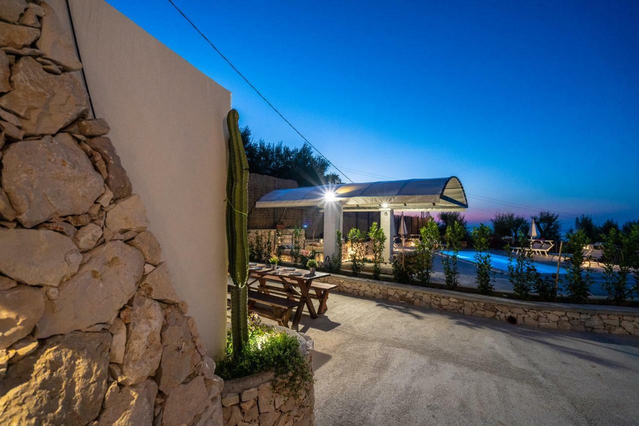 Borgo Canneto Rodi Garganico Extérieur photo