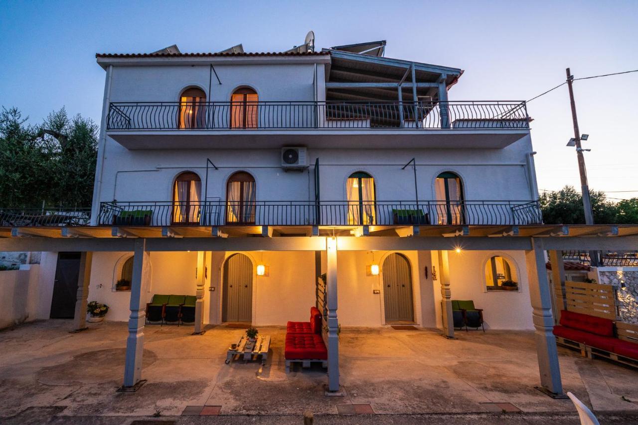 Borgo Canneto Rodi Garganico Extérieur photo